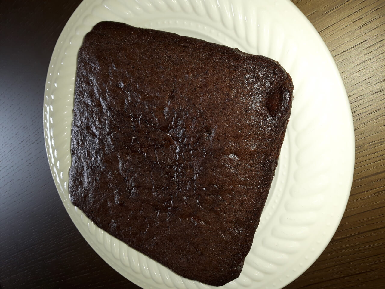 Easy Chocolate Cake (No Eggs, Butter or Milk) in Less than 30 Minutes