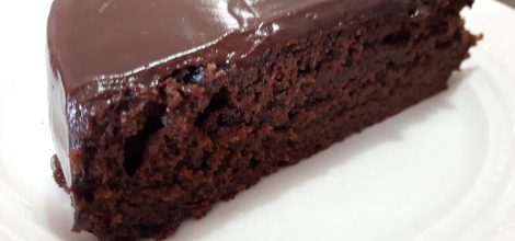 Red Wine Chocolate Cake