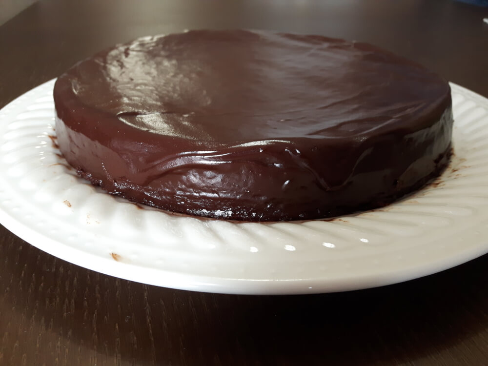 Red Wine Chocolate Cake